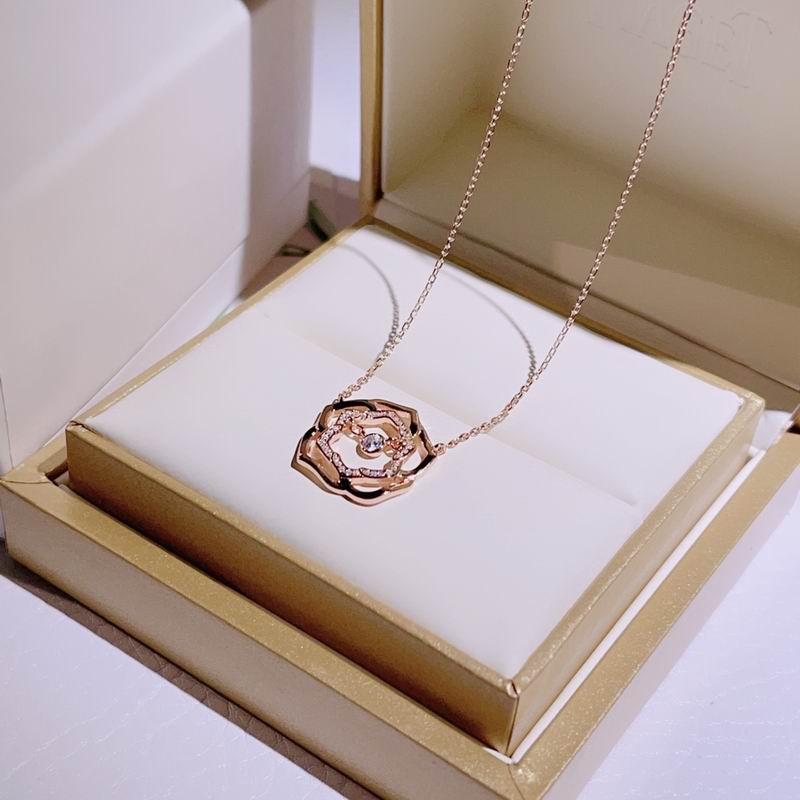 Piaget necklace 03lyx4 (3)